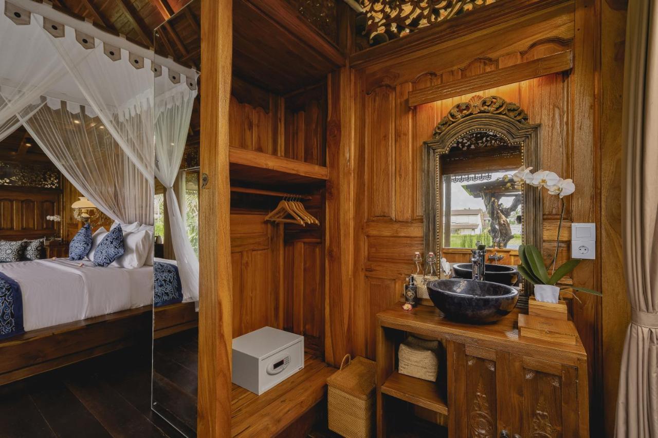 Villa Airsania Antique Ubud